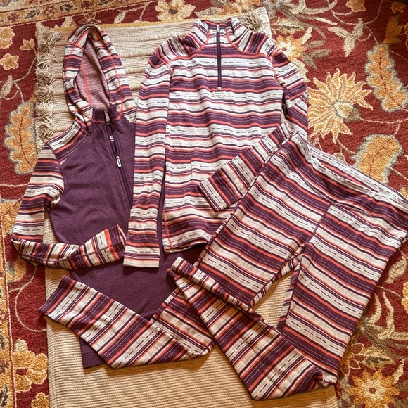 Smartwool Set of 3 base layer matching merino wool habanero purple women’s M & L - Picture 1 of 16